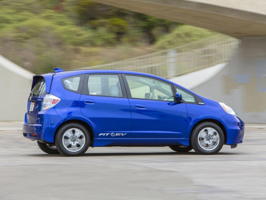  Honda Fit EV 2012 года  (фото 3 из 33)